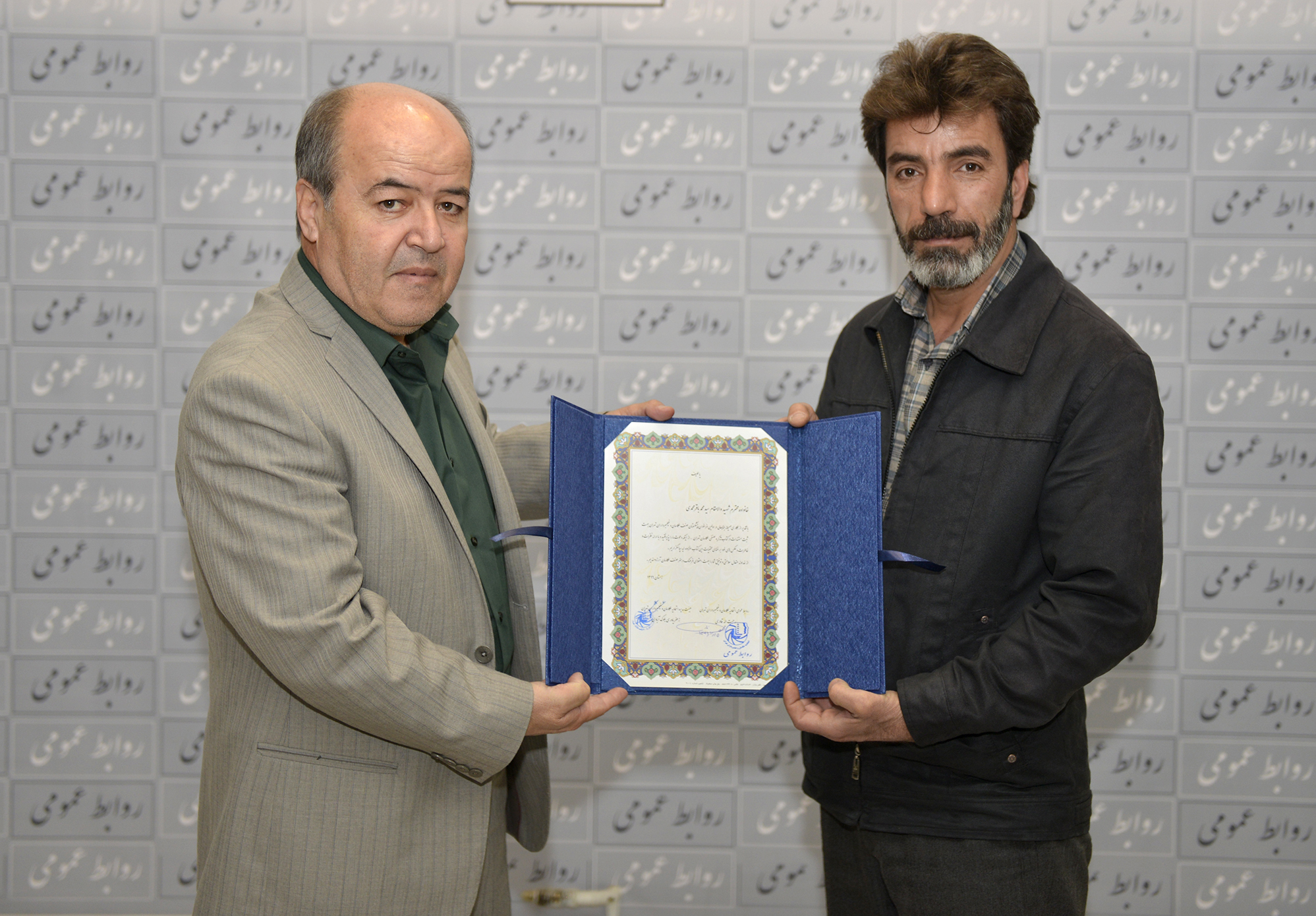 مراسم تجلیل از خانواده معظم شهدا جهت تدوین کتاب تذکره صنفی